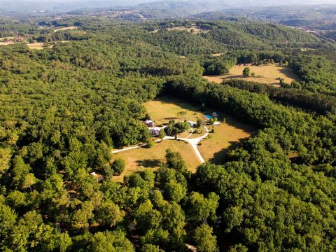 La Clairière - écolieu de vacances - Camping Lot